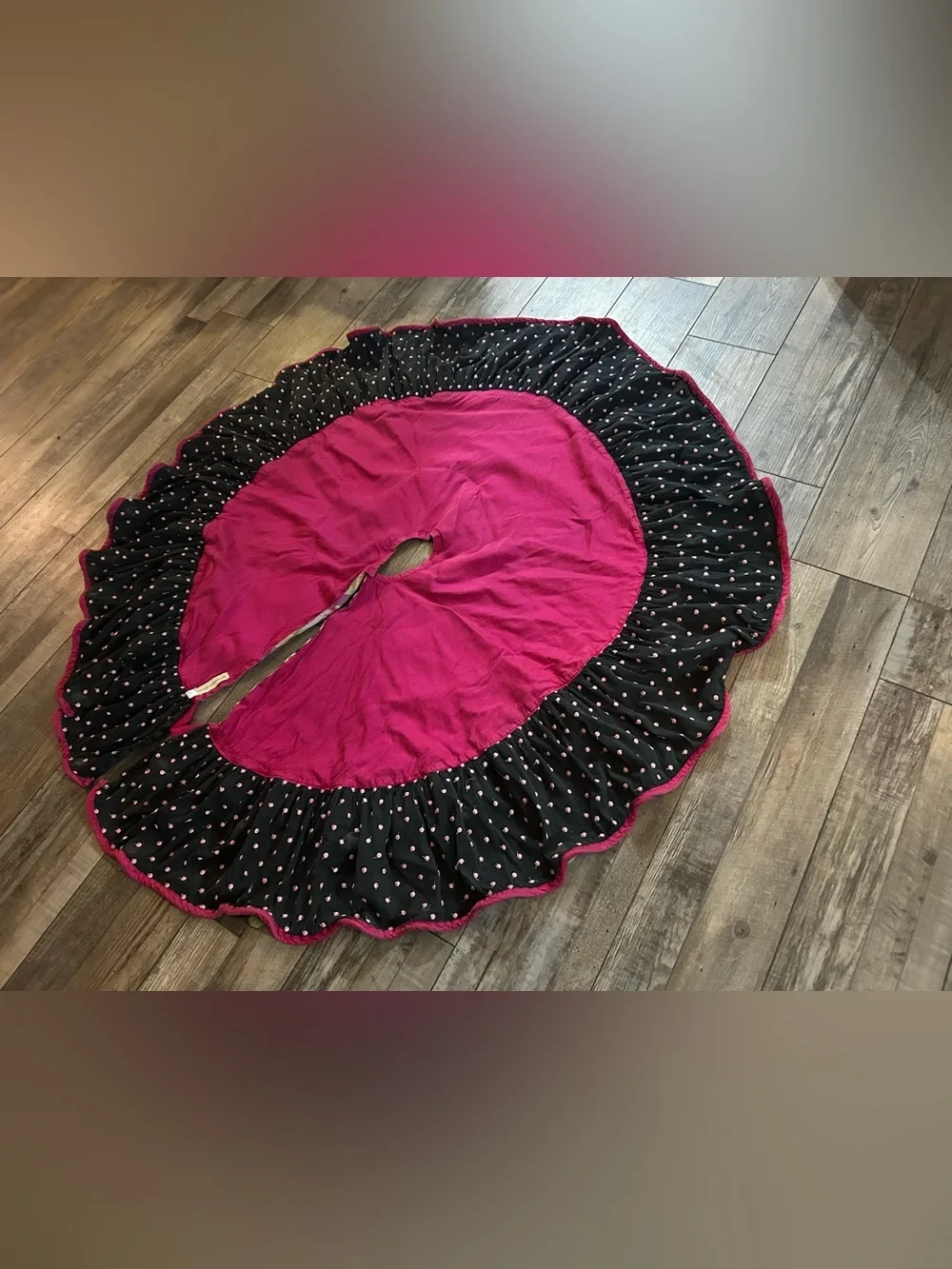 MacKenzie-Childs Fuchsia pink Black Polka Dot Plaid Pom Pom Ruffle tree Skirt